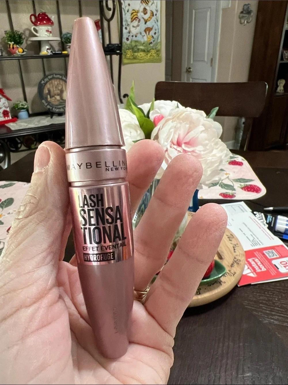 New Maybelline Lash Sensational Waterproof Mascara — Black
